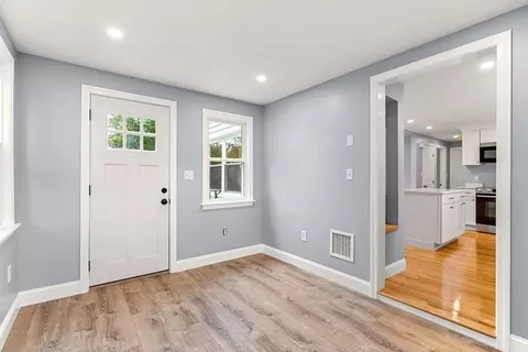 7 Morgan Rd, Beverly, MA 01915 photo 21