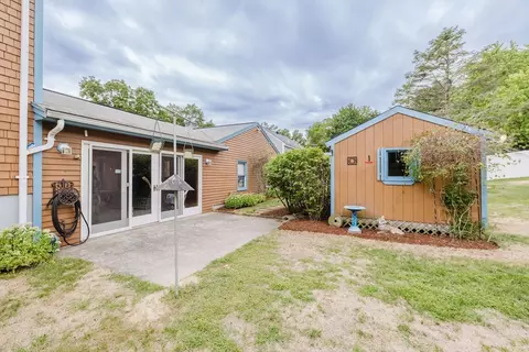 848 N Main St, Raynham, MA 02767 photo 8