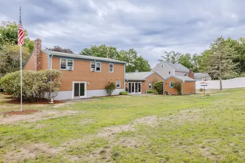 848 N Main St, Raynham, MA 02767 photo 7