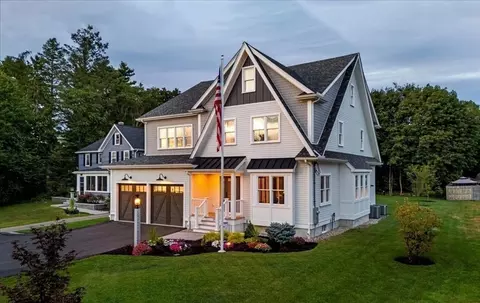 297 Pine St, Dedham, MA 02026 photo 3