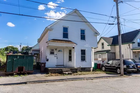 37 Campaw St, Lowell, MA 01850