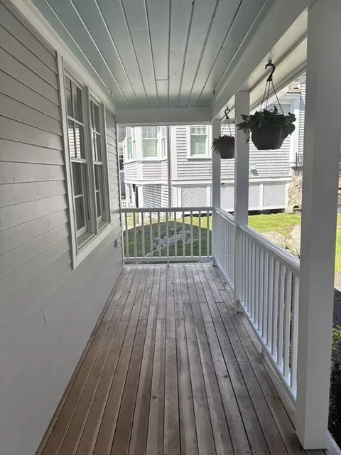 Exterior - 263 E Main St, Gloucester, MA 01930 photo 3 of 3