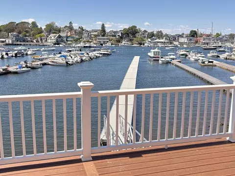 View/Area - 263 E Main St, Gloucester, MA 01930 photo 3 of 6