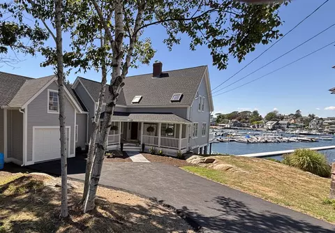 Exterior - 263 E Main St, Gloucester, MA 01930 photo 4 of 4