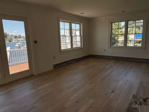 Living - 263 E Main St, Gloucester, MA 01930 photo 2 of 6