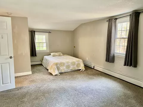 Bedroom - 18 Bridle Path Ln, Townsend, MA 01474 photo 2 of 4