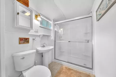 Bath - 45 Pleasant St, Wareham, MA 02571 photo 2 of 3