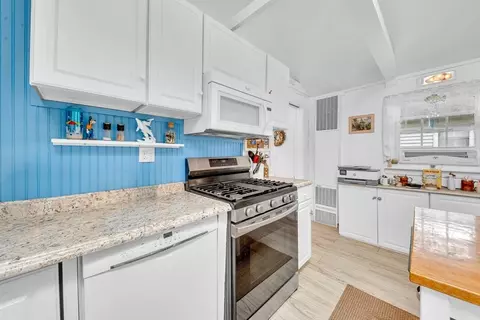 Kitchen - 45 Pleasant St, Wareham, MA 02571 photo 4 of 8