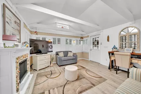 Living - 45 Pleasant St, Wareham, MA 02571 photo 3 of 7