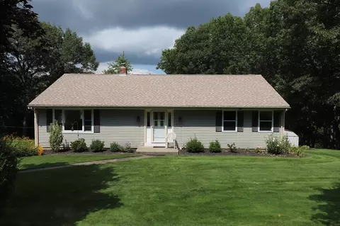 12 Granaudo Cir, Southwick, MA 01077