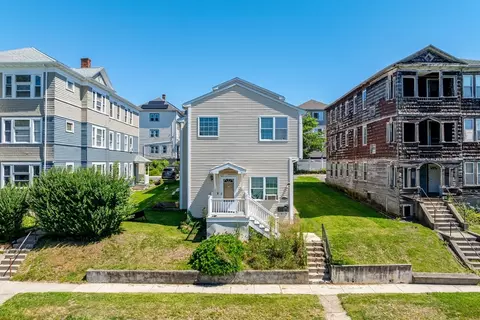 133 Providence St #B, Worcester, MA 01604