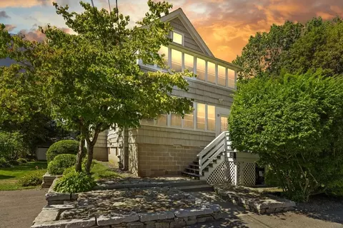19 Wentworth Ave, Stoughton, MA 02072