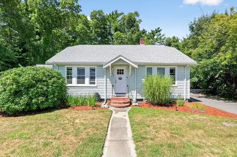 261 Marion Rd, Wareham, MA 02571