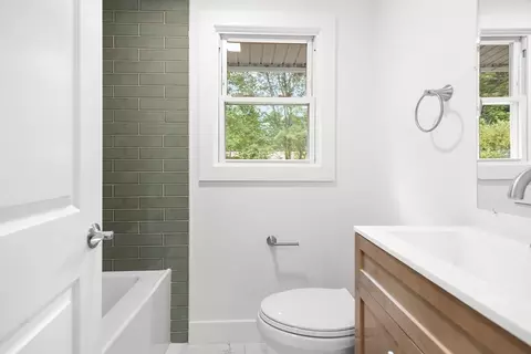 4 Daniel Rd, Wareham, MA 02571 photo 5