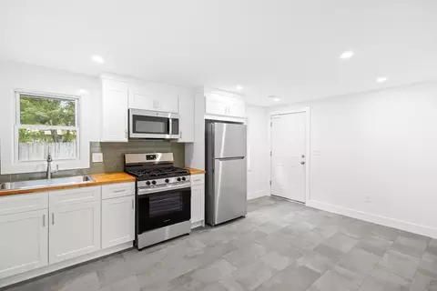 4 Daniel Rd, Wareham, MA 02571 photo 14