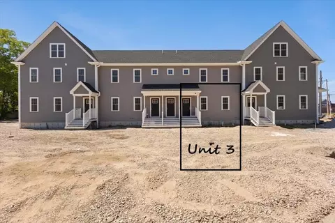 46 Harrison St #3, Taunton, MA 02780