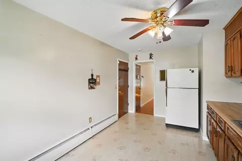 48 Colonial Cir #D, Chicopee, MA 01020 photo 8
