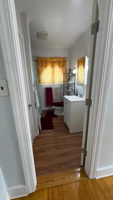 95 Eureka St, Worcester, MA 01603 photo 21