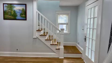 95 Eureka St, Worcester, MA 01603 photo 9