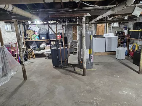 95 Eureka St, Worcester, MA 01603 photo 39