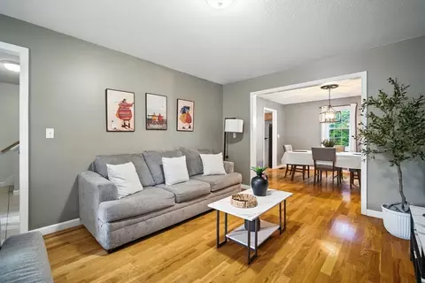 20 Gilbert Ave, Chicopee, MA 01013 photo 13