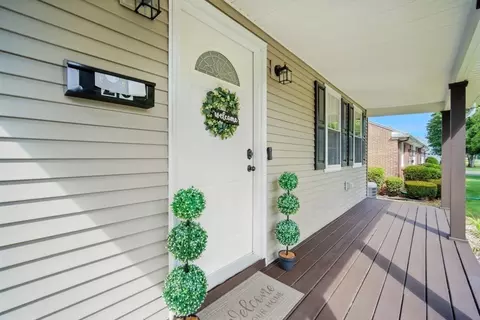 20 Gilbert Ave, Chicopee, MA 01013 photo 3