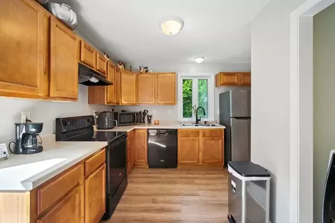 20 Gilbert Ave, Chicopee, MA 01013 photo 4