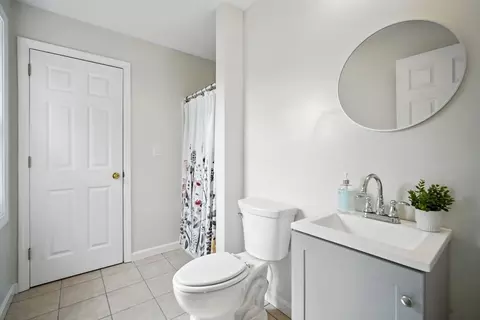 20 Gilbert Ave, Chicopee, MA 01013 photo 25