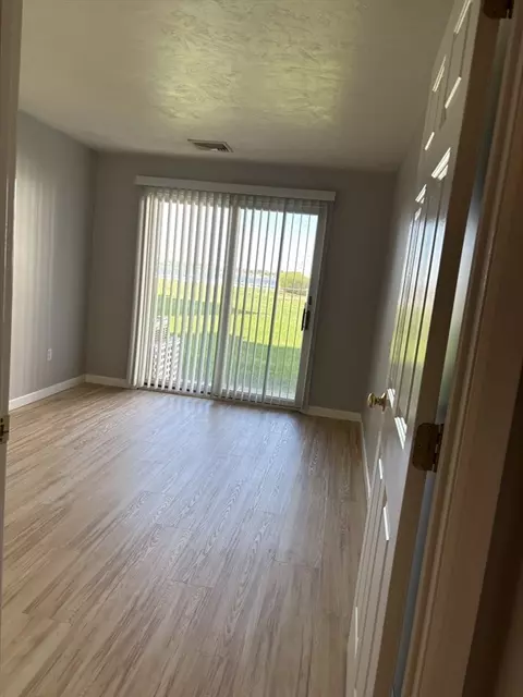 700 Shore Dr #902, Fall River, MA 02721 photo 13