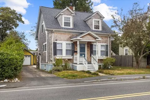 321 Winter St, Barnstable, MA 02601 photo 2