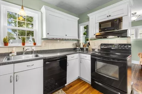 321 Winter St, Barnstable, MA 02601 photo 10
