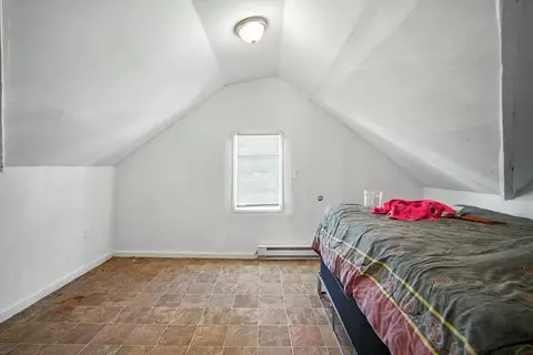 Bedroom - 56-58 Phoenix St, Springfield, MA 01104 photo 8 of 8