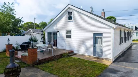 8 Barnes St, Wareham, MA 02571 photo 27
