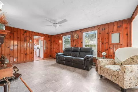 8 Barnes St, Wareham, MA 02571 photo 8