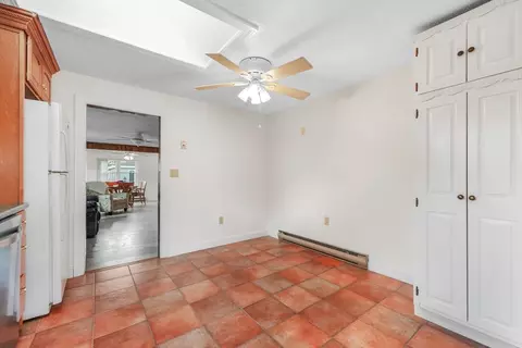 8 Barnes St, Wareham, MA 02571 photo 10