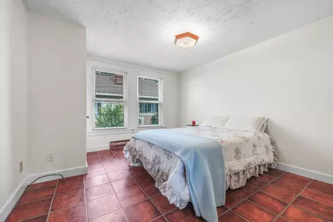 8 Barnes St, Wareham, MA 02571 photo 18