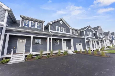 3 Wildwood Ln # C, Sagamore Beach, MA 02562