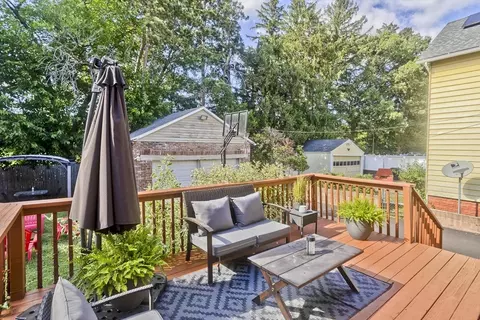 92 Miller St, Springfield, MA 01104 photo 6