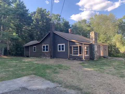 358 Winchendon Rd, Ashburnham, MA 01430