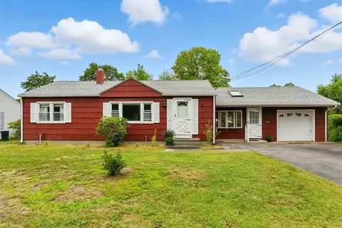60 Falmouth Rd, Chicopee, MA 01020