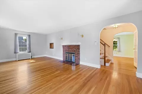 49 Monroe Ave, Worcester, MA 01602 photo 9