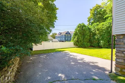 49 Monroe Ave, Worcester, MA 01602 photo 27