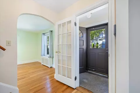 49 Monroe Ave, Worcester, MA 01602 photo 4