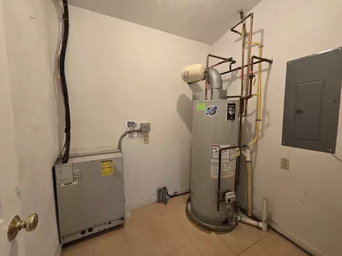 1 Hatfield St #11, Worcester, MA 01604 photo 22