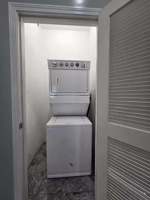 1 Hatfield St #11, Worcester, MA 01604 photo 23