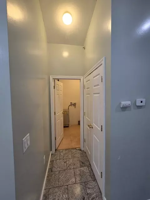 1 Hatfield St #11, Worcester, MA 01604 photo 18