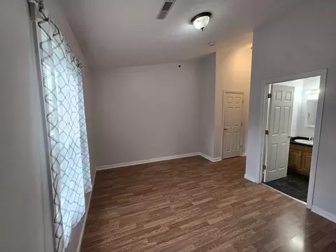 1 Hatfield St #11, Worcester, MA 01604 photo 9