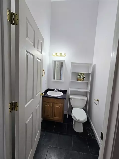 1 Hatfield St #11, Worcester, MA 01604 photo 15