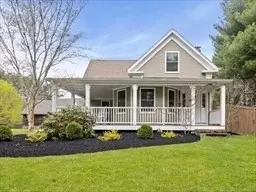 44 Prospect Rd, Plympton, MA 02367