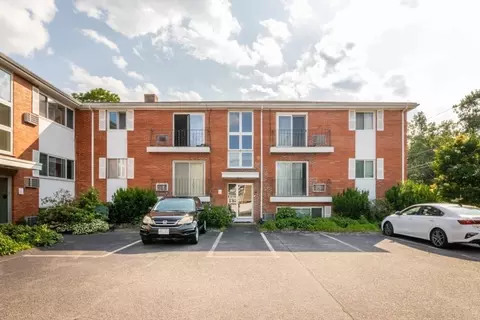 3 Endicott St #01, Norwood, MA 02062